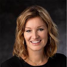 Josie Grant's Instagram, Twitter & Facebook