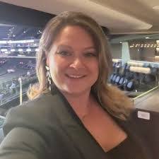 Lauren Overton's Instagram, Twitter & Facebook