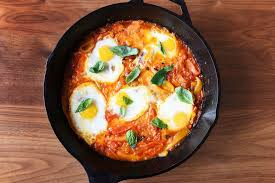 34 Raisons De Ne Jamais Aller Au Pays Basque Piperade Cuisine Piperade