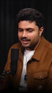 REVIEW TIME Been using Johnson's Baby Cream since Day 1 and I love it! 💖  It's affordable, made with baby safe ingredients, and keeps my baby's skin  soft and hydrated for 24