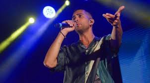 Listen to mahmood | soundcloud is an audio platform that lets you listen to what you love and share the sounds you stream tracks and playlists from mahmood on your desktop or mobile device. Mahmood Im Konzert Im Palapartenope In Neapel Napolike It