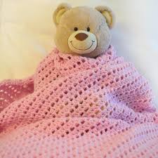 This diagonal basket weave stitch is a nice crochet stitch pattern for beginner to advanced crocheters. Crochet Spot Blog Archive Crochet Pattern Diagonal Striped Blanket Crochet Patterns Tutorials And News