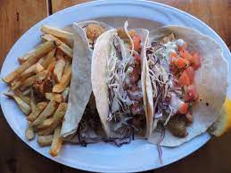 Top each tortilla with fish and coleslaw. Dukes Fish Tacos Picture Of One Duke Restaurant Hamilton Tripadvisor