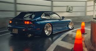 The rx7 is among the most iconic, recognisable vehicles in the mazda line, and more than a million the third generation of rx7 is sometimes referred to as the mazda rx7 fd. Mazda Rx 7 Looks Surprisingly Good As A Shooting Brake Carscoops