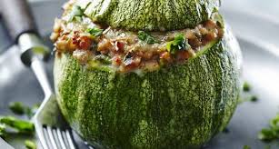 Courgettes Farcies A La Viande Hachee Aux Herbes Recette En 2020 Courgettes Farcies Recette Courgette Farcie Viande Hachee