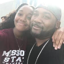 Just one month into 1L year, graduating student Niya Tandy got the  unexpected news that her father had died suddenly at age 44. Distraught  without her number one supporter who taught her