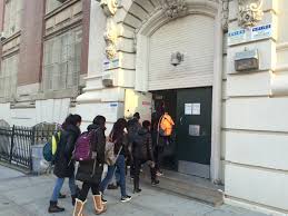 If the metal detector were set sensitively enough to detect safety pins, i would think some of the bra hooks would set them off, and i've never had that happen my cufflinks and collar stiffeners do set off the metal detectors. Metal Detectors Remain In Schools Despite Drop In Crime Wnyc News Wnyc