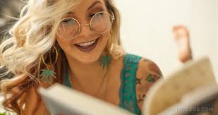 Cannabis, Reading, Language: What's It Like to Read High?