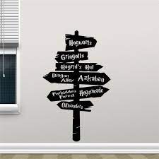 Harry Potter Wall Decal Hogwarts Road Sign Vinyl Sticker Home Movie Decor Art De Harry Potter Wall Decals Harry Potter Wall Stickers Harry Potter Wall Painting