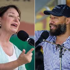 Klobuchar with comfortable lead in U.S. Senate race