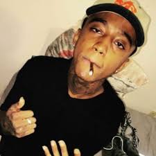 Stream TheDemond Jones music