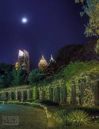 City Nights Garden Lights Botanical Gardens Places To Go Atlanta