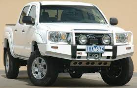 The 2009 toyota tacoma is built with the unwavering capability to finish any job. Old Man Emu Tacoma Toyota Tacoma Old Man Emu Lift And Accessories