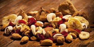 Kacang kenari kulit, kacang kenari kupas, kacang kenari hancur, poppy seed, pine nut. 6 Jenis Kacang Kacangan Sehat Yang Bisa Kamu Jadikan Camilan Merdeka Com