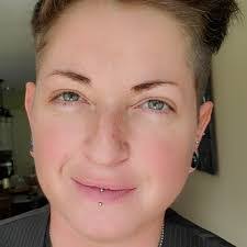 Janet Brannon's Instagram, Twitter & Facebook