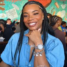 Yesterday was amazing !!🤩for years I've been asked to offer classes for  many of styles due to my talent but I never wanted to rush it.. I wanted to  make sure I