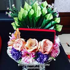 Sirih cina mengandung banyak zat yang bermanfaat bagi tubuh, seperti tanin, alkaloid, kalsium oksalat, lemak dan minyak atsiri. Sirih Junjung Dan Cincin Sirih Junjung Modern Gift Wrapping Gifts Modern Gubahan Sirih Junjung Mudah Dan Simple 2019 Wal Jami