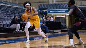 Men's Basketball Searches for Payback