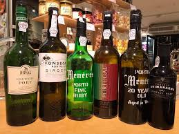 Since david guimaraens joined the fonseca port family business in 1990 there has been a minor. Portwein Die Graue Eminenz Ist Zuruck Das Online Magazin So Vielseitig Wie Das Leben