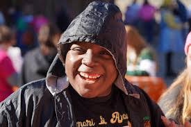 Ruth Denning's Instagram, Twitter & Facebook