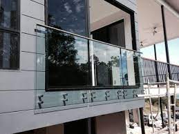 Using traditional foundry techniques, the patterns faithfully replicate those found in an original victorian cast iron gate and railing catalogue of 1897. China Modern Simple Design Balcony Glass Railing Panels With Stainless Steel Standoff Fixing China Balcony Glass Panels Balcony Railing Design Glass
