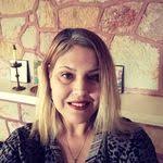 Michelle Tollett's Instagram, Twitter & Facebook