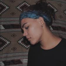 Simone Parrish's Instagram, Twitter & Facebook