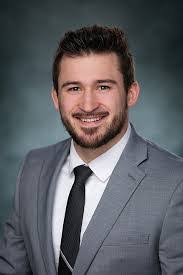 Seth Mcleod's Instagram, Twitter & Facebook