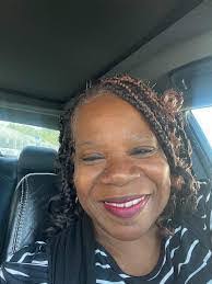 Michelle Ramsburg's Instagram, Twitter & Facebook