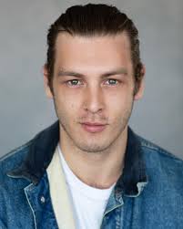 Cal Chapman (@cal.the.creative) · London