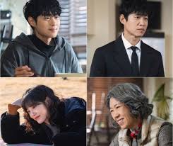 Mereka turun ke bumi dan menyamar sebagai karyawan restoran mie untuk menangkap roh jahat yang kembali ke bumi untuk mencari hidup yang abadi. Jo Byung Gyu Kim Se Jung Yoo Joon Sang Yeom Hye Ran Share Their Thoughts After Wrapping Up The Uncanny Counter Allkpop