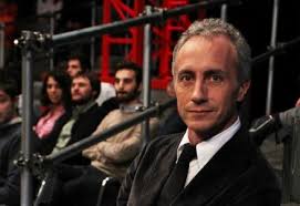 Berlusconi ha messo la carfagna alle pari opportunità perché se lei è riuscita ad arrivare lì ci possono veramente arrivare tutti. marco travaglio. Marco Travaglio Chi E Il Nuovo Direttore De Il Fatto Quotidiano