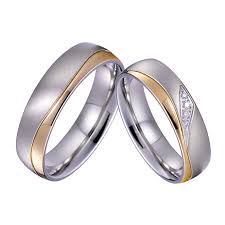 In unserem blogartikel haben wir alle wichtigen infos & für die die silberne hochzeit beschreibt einen gipfelpunkt in einer partnerschaft, von dem aus auf sehr. Eheringe Allianz Manner Hochzeit Ringe Jahrestag Frauen Schmuck Gold Silber Farbe Und Ihn Passenden Ehe Paar Ring Set Ring Pair Couple Ringswedding Band Aliexpress