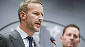 Trump designa a Adam Boehler como su enviado especial para asuntos de  rehenes