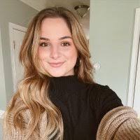 Mallory Gee's Instagram, Twitter & Facebook