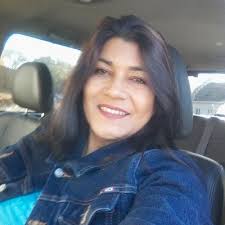 LUISA CINTRON (@PICHATAVERAS)