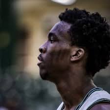 DeArian Land (@DearianZion)