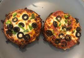 Chaffles are basically cheese waffles. Who Needs Fathead Dough When You Can Make 5 Minute Chaffle Pizzas Ketorecipes