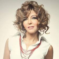 وهي من مواليد الرباط، تعتبر من أقدم الفنانات العربيات المستمرات إلى حد اليوم. Ù…Ø§ Ù„Ø§ ØªØ¹Ø±ÙÙ‡ Ø¹Ù† Ø³Ù…ÙŠØ±Ø© Ø³Ø¹ÙŠØ¯ Ù…Ù† Ù‡ÙŠ Ø³ÙŠØ±ØªÙ‡Ø§ Ø§Ù„Ø°Ø§ØªÙŠØ© Ø¥Ù†Ø¬Ø§Ø²Ø§ØªÙ‡Ø§ ÙˆØ£Ù‚ÙˆØ§Ù„Ù‡Ø§ Ù…Ø¹Ù„ÙˆÙ…Ø§Øª Ø¹Ù† Ø³Ù…ÙŠØ±Ø© Ø³Ø¹ÙŠØ¯