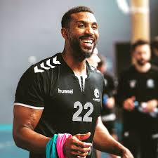 Gros smile pour notre retour officiel à la compétition. Un plaisir tant  attendu de retrouver enfin le terrain.💪🏽🔥 . . . . #proligue #lnh #2k21  #reprise #handball