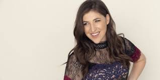 Jun 01, 2021 · best known as amy farrah fowler on the hit cbs sitcom the big bang theory, actress mayim bialik is already earning praise for her latest role as a new jeopardy! Mayim Bialik Aus Big Bang Theory Uber Das Alterwerden Und Die Perimenopause Antiagingnews Net
