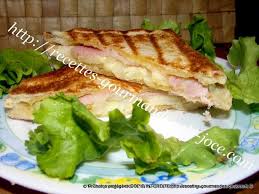 Croque Monsieur Au Coulommiers Et Aux Oignons Recettes Gourmandes De Joce