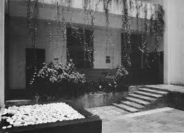 Chapel and convent of the capuchinas sacramentarias, a unesco. Sonntag Punctum Unavidamoderna Patio Interior Capilla Del