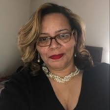 Teri Burke's Instagram, Twitter & Facebook