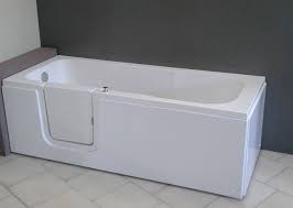 Sappiate comunque che l'installazione di una vasca da bagno con sportello rientra negli interventi per il superamento delle barriere architettoniche previsti dalla legge n.13/1989. Vasca Con Sportello Varese Bagnosereno It