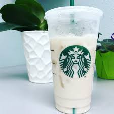 Sugar free vanilla iced coffee. People Are Questioning Whether The New Starbucks Drink Is Actually Keto