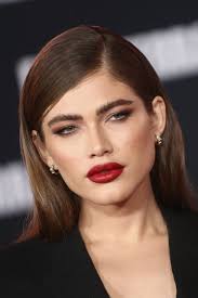 Sampaio at ispo munich online. Sport Illustrated Model Und Trans Aktivistin Valentina Sampaio Uber Die Bedeutung Von Self Care Vogue Germany