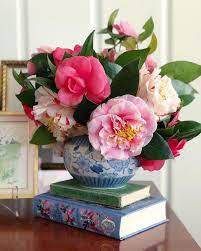It Brought So Much Joy To Have All The Camellias In The Backyard This Past Month To Create Arran Home Floral Arrangements Victoria Magazine Flower Arrangements