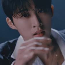 Popular music tracks, songs tagged tablo