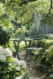 Pin By I Opstals On Landscaping Shade Garden White Gardens Gorgeous Gardens